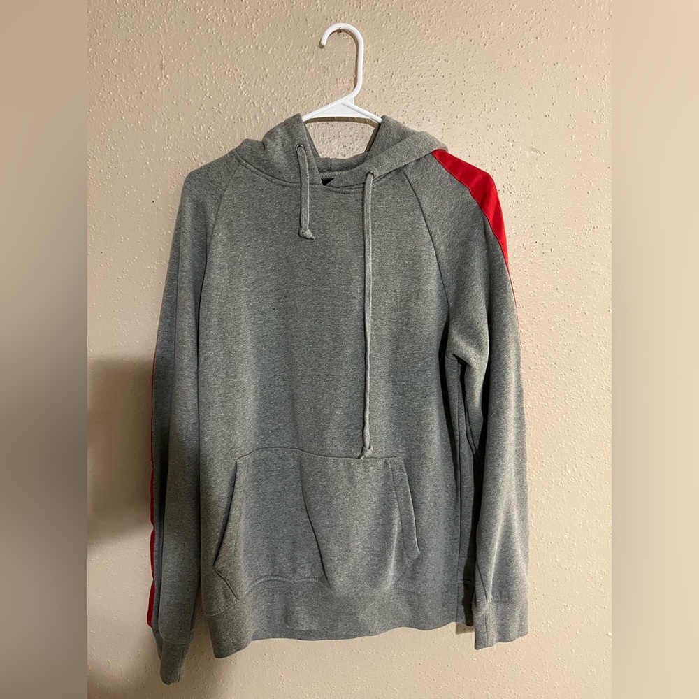GREY STRIPPED HOODIE